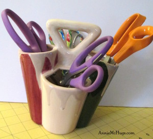Paintbrush Holder   |AnnieMcHugs.com